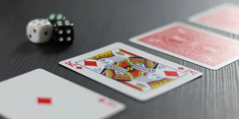 Các biến thể khác nhau của bài cào là gì?